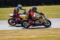 enduro-digital-images;event-digital-images;eventdigitalimages;mallory-park;mallory-park-photographs;mallory-park-trackday;mallory-park-trackday-photographs;no-limits-trackdays;peter-wileman-photography;racing-digital-images;trackday-digital-images;trackday-photos